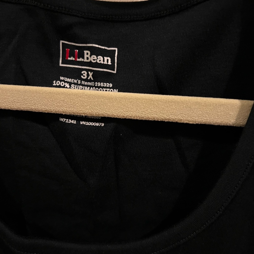 LL Bean elbow sleeve tee. - Picture 3 of 3